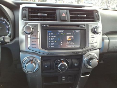 Used 2016 Toyota 4Runner SR5 image 26