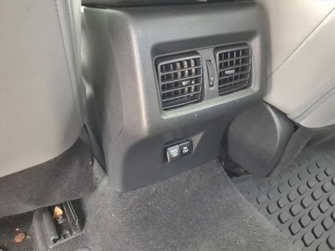 Used 2025 Toyota Camry SE w/ Multimedia Upgrade Package FWD image 15