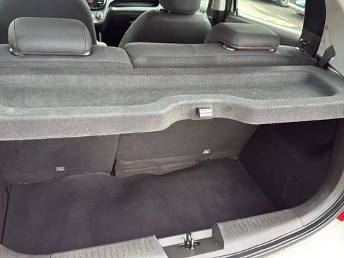 Used 2020 Chevrolet Spark LT image 11