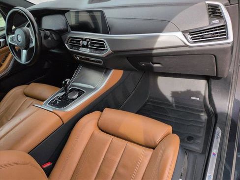 Used 2022 BMW X5 sDrive40i w/ M Sport Package image 23