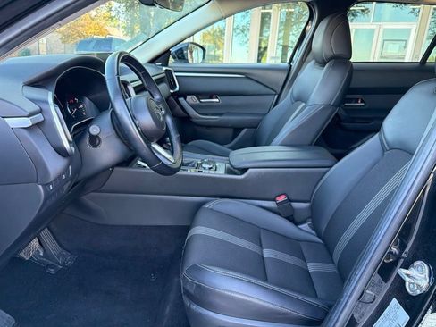 Used 2025 MAZDA CX-50 AWD 2.5 S w/ Premium Package image 17