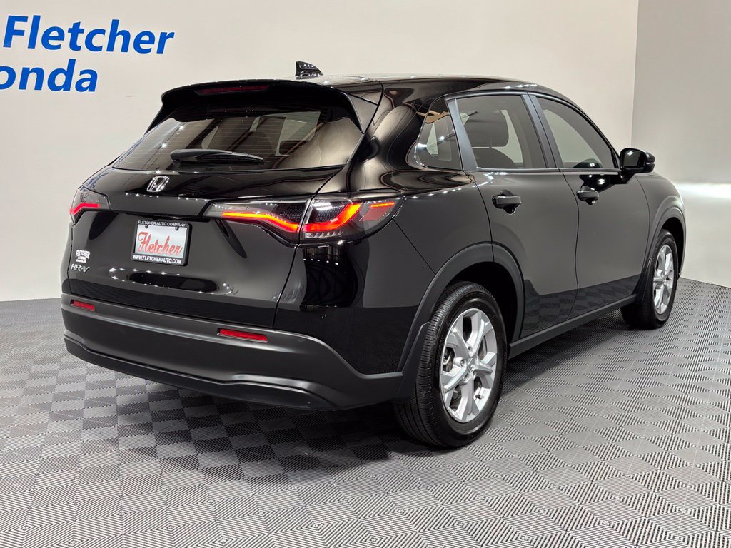 Certified 2024 Honda HR-V LX image 6