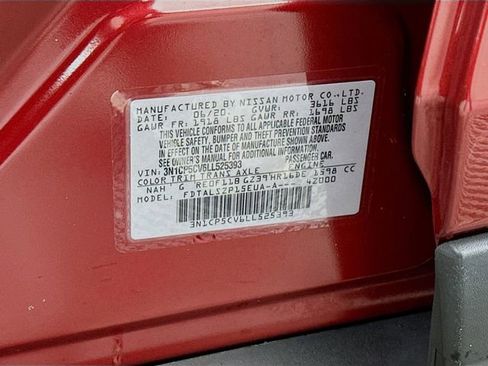 Used 2020 Nissan Kicks SV image 28