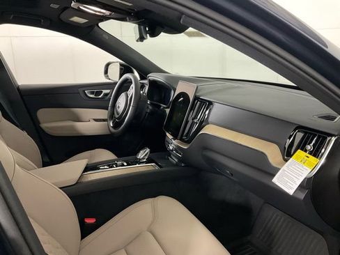 New 2026 Volvo XC60 B5 Plus w/ Protection Package Premier image 29