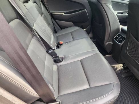Used 2016 Hyundai Tucson Limited w/ Option Group 03 AWD/4WD image 14