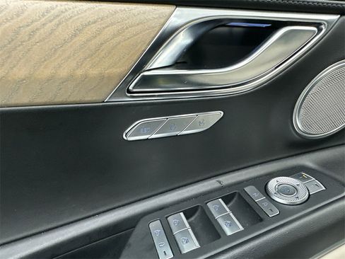 Used 2021 Genesis GV80 3.5T w/ Prestige Package 07 image 12
