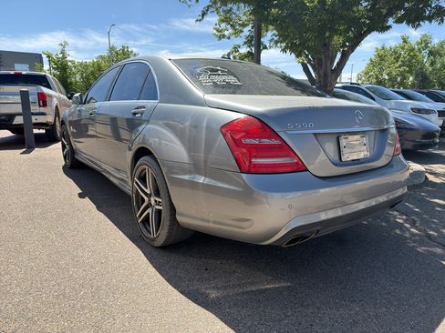 Used 2010 Mercedes-Benz S 550 image 7