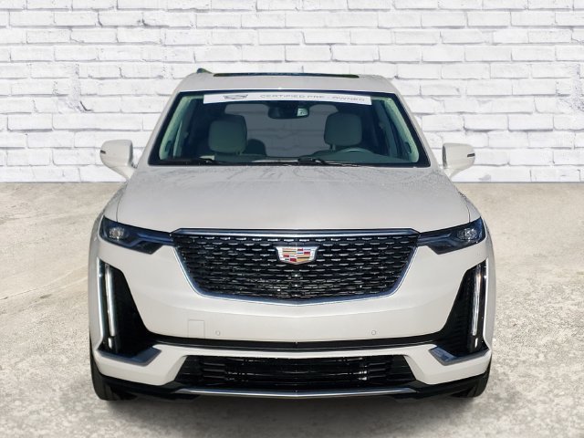Used 2025 Cadillac XT6 Premium Luxury FWD image 6