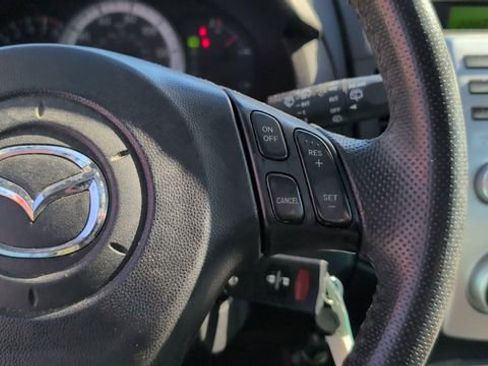Used 2007 MAZDA MAZDA5 Touring image 11