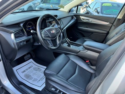 Used 2019 Cadillac XT5 Premium Luxury FWD image 11