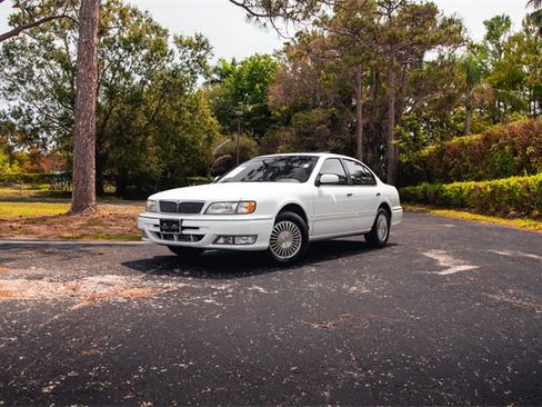 Used 1996 INFINITI I30 image 5