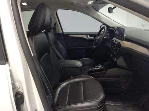 Used 2022 Ford Escape SEL w/ Technology Package AWD/4WD image 21