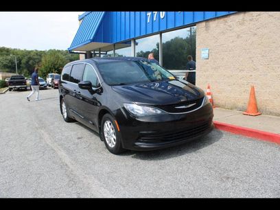 Used 2017 Chrysler Pacifica Touring