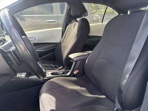 Used 2021 Toyota Corolla SE FWD image 6
