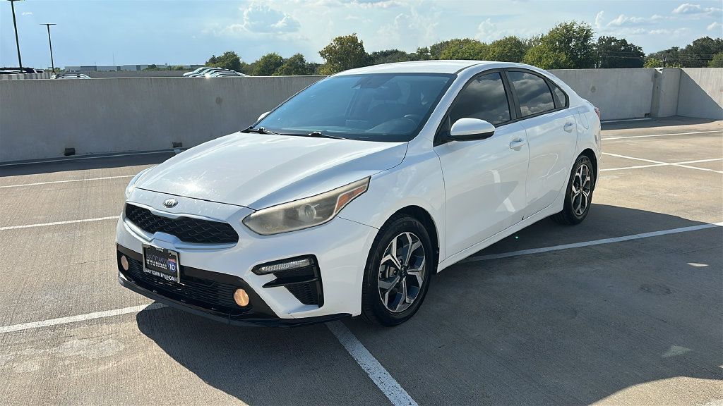 Used 2020 Kia Forte LXS FWD image 8