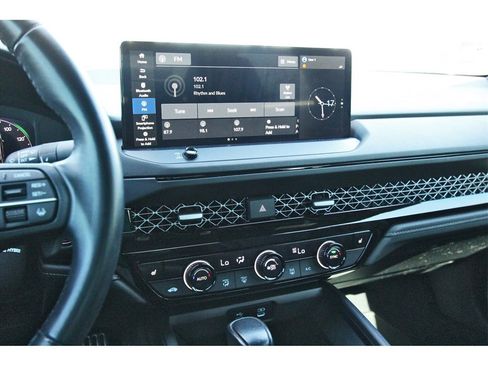 Used 2023 Honda Accord Sport image 15