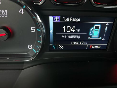 Used 2020 Chevrolet Tahoe LT image 21