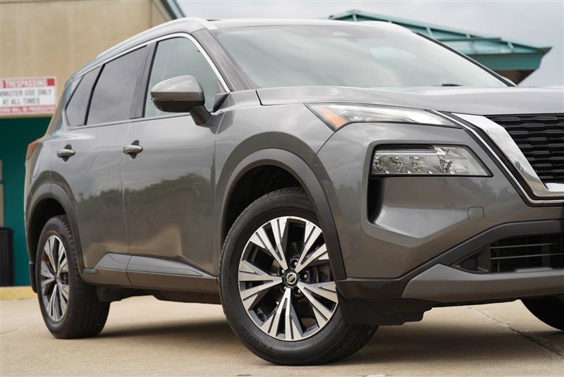 Used 2021 Nissan Rogue SV w/ Premium Package AWD/4WD image 12