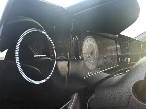 Used 2021 Hyundai Elantra SEL w/ Convenience Package image 28