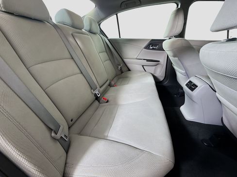 Used 2016 Honda Accord EX image 25