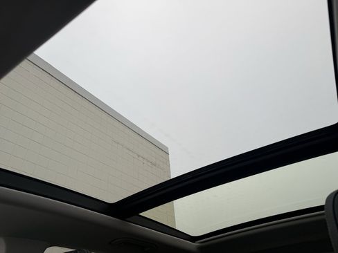 Used 2026 Mercedes-Benz GLE 450 4MATIC image 32