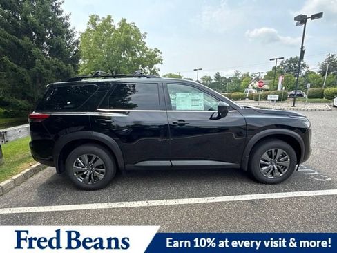New 2026 Nissan Pathfinder SV AWD/4WD image 10