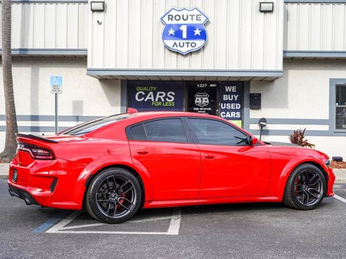 Used 2020 Dodge Charger Scat Pack RWD image 5