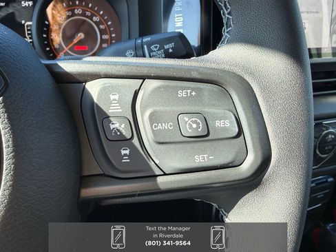 New 2025 Jeep Gladiator Sport image 17