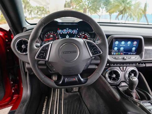 Used 2021 Chevrolet Camaro ZL1 image 61