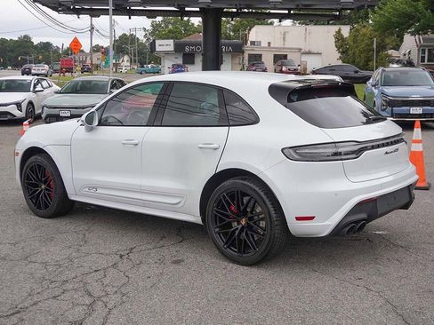 Used 2024 Porsche Macan GTS image 10
