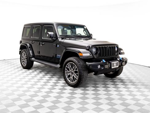 Used 2024 Jeep Wrangler High Altitude image 7