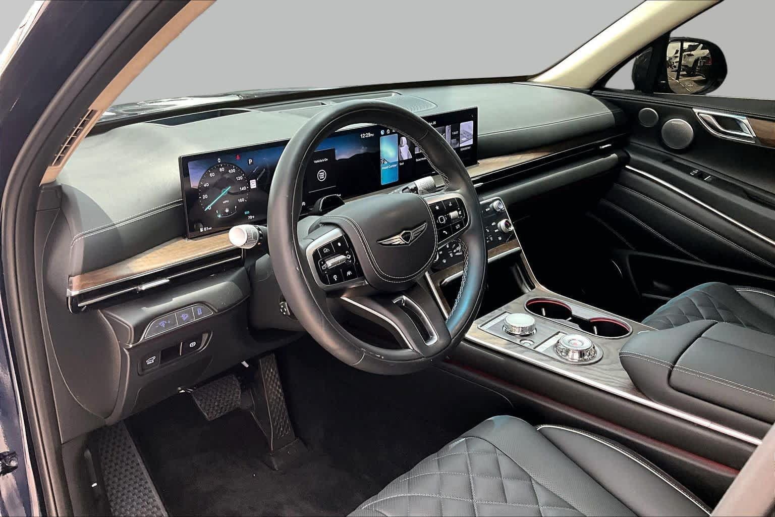 Used 2025 Genesis GV80 3.5T Prestige AWD/4WD image 18