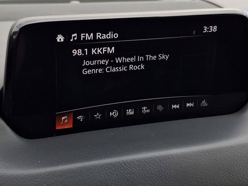 Used 2019 MAZDA CX-5 Touring image 19