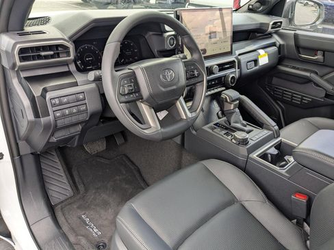New 2026 Toyota 4Runner Limited AWD/4WD image 10