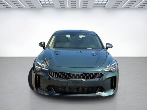 Used 2022 Kia Stinger GT1 RWD image 8