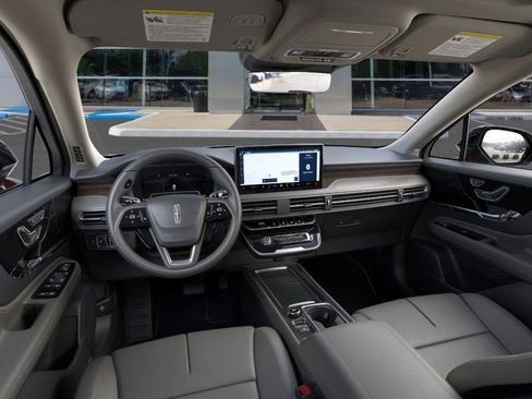 New 2026 Lincoln Corsair Reserve w/ Jet Appearance Package image 9