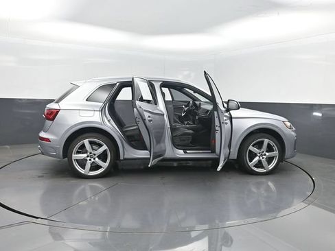 Used 2022 Audi SQ5 Premium Plus AWD/4WD image 34