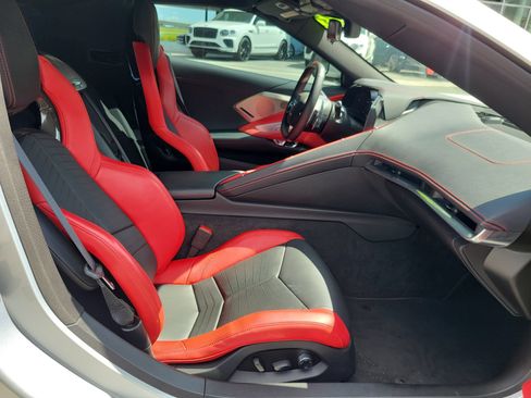 Used 2023 Chevrolet Corvette Stingray Preferred Cpe w/ Z51 Performance Package RWD image 25