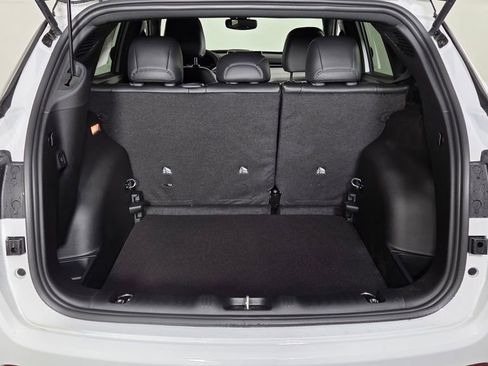 New 2026 Jeep Compass Limited image 9