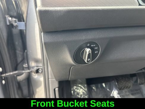Used 2024 Volkswagen Jetta S FWD image 33