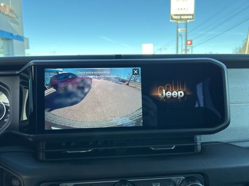 New 2026 Jeep Wrangler Unlimited Sport image 26