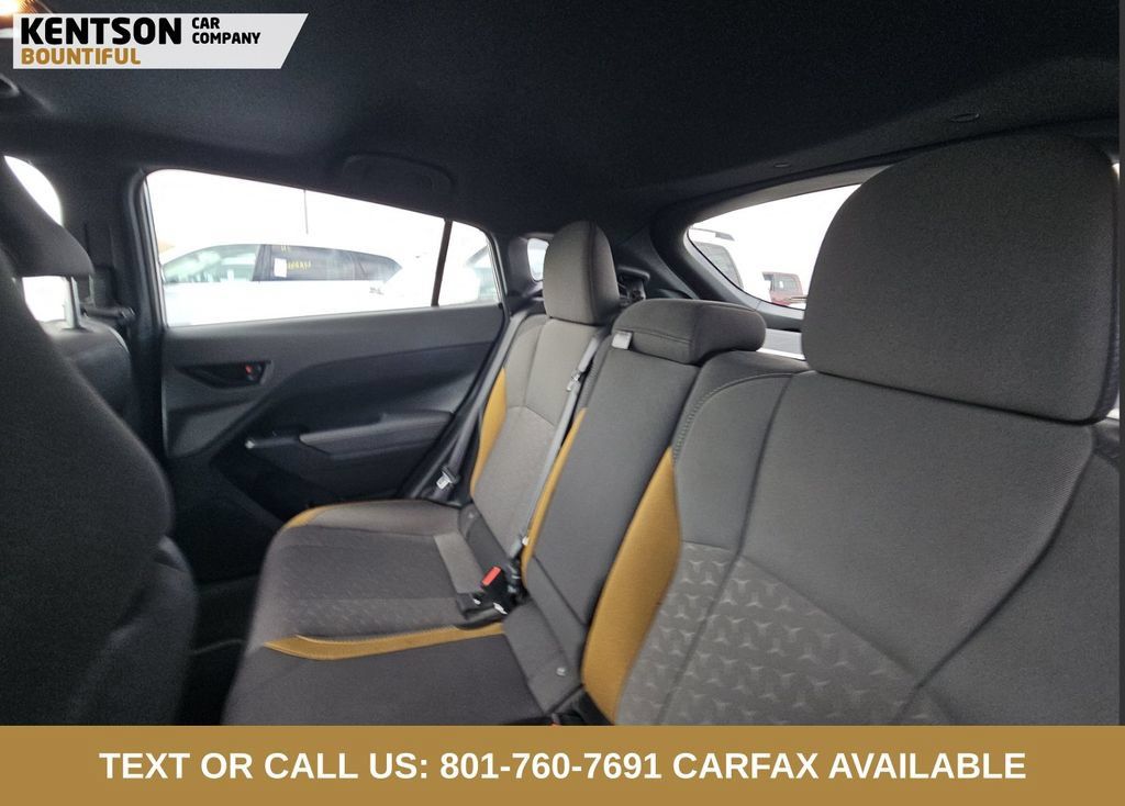 Used 2025 Subaru Crosstrek 2.5i Sport AWD/4WD image 6