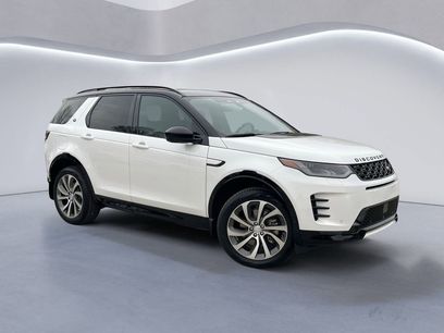 New 2025 Land Rover Discovery Sport Dynamic SE