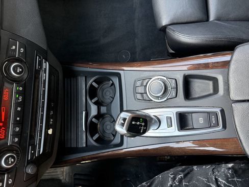 Used 2011 BMW X5 xDrive50i w/ M Sport Pkg image 24