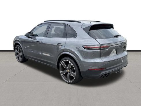 Used 2021 Porsche Cayenne S AWD/4WD image 7