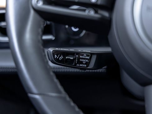 Certified 2023 Porsche Taycan Turbo S AWD/4WD image 31
