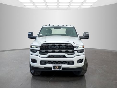 New 2026 RAM 2500 Big Horn AWD/4WD image 2