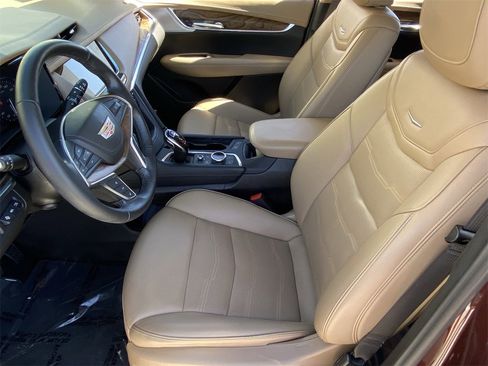 Certified 2022 Cadillac XT5 Premium Luxury w/ Platinum Package image 20