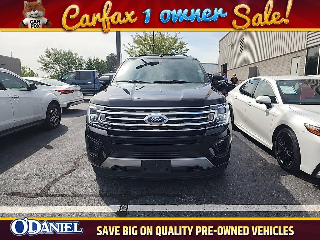 Used 2020 Ford Expedition XLT w/ Equipment Group 202A AWD/4WD image 2