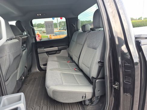 Used 2025 Ford F150 XLT w/ Equipment Group 301A Standard AWD/4WD image 18
